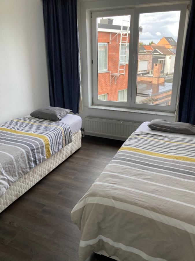 Lichtrijk Mooi Appartement Met Zicht Op Hof Van Roosendael Антверпен Экстерьер фото